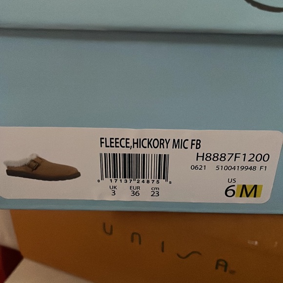 Fluffy slipper Slides - Picture 2 of 2